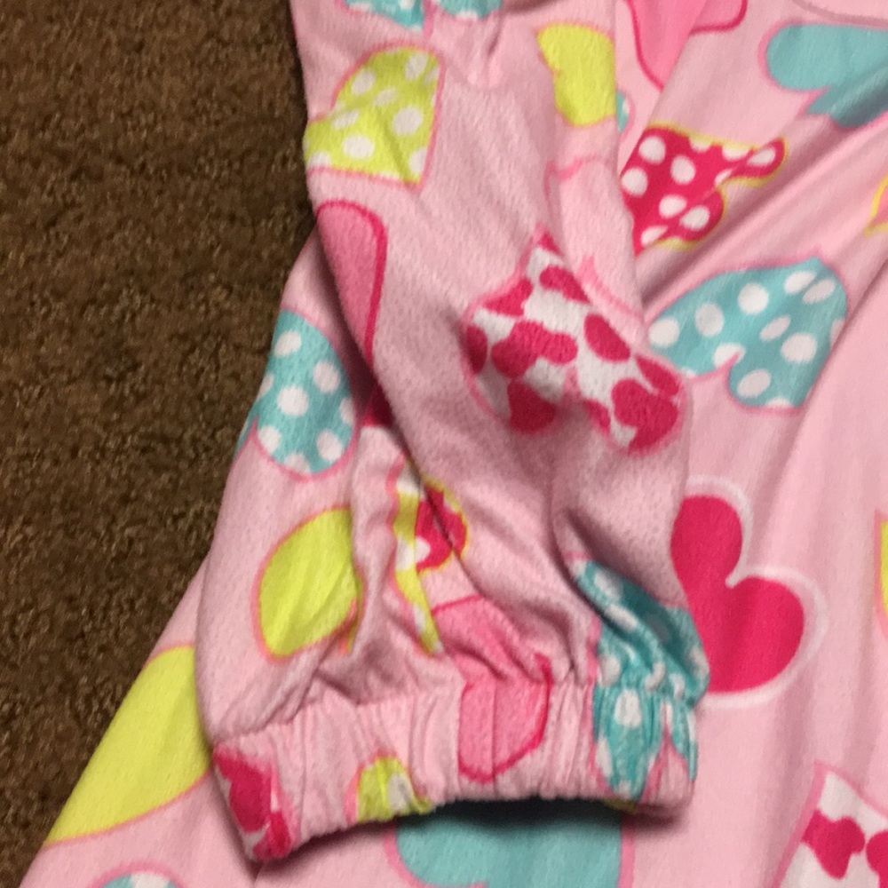 Heart nightgown size 12 Girls long night gown EUC-like new - Picture 6 of 7